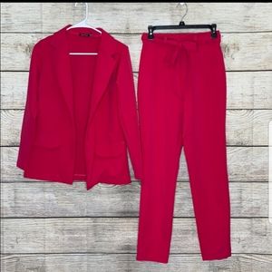 Boohoo Pantsuit Size 4